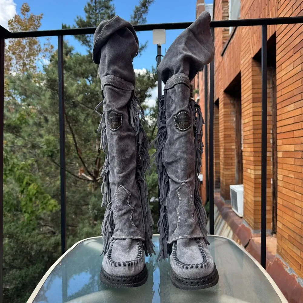 New El Vaquero Coleen Silverstone Wedge Moccasin Boots Grey US 8 / EUR 38